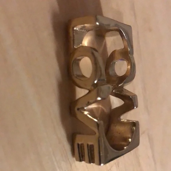 Love ring - Picture 2 of 2